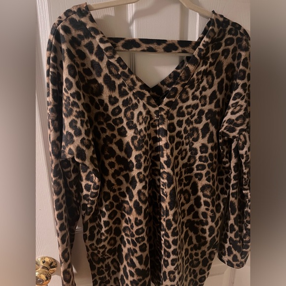 Leopard blouse - Picture 4 of 4